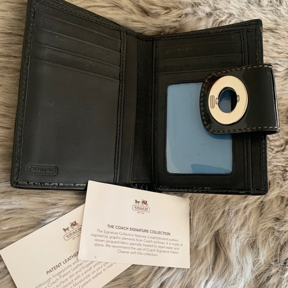 Vintage Coach Wallet - Picture 3 of 3